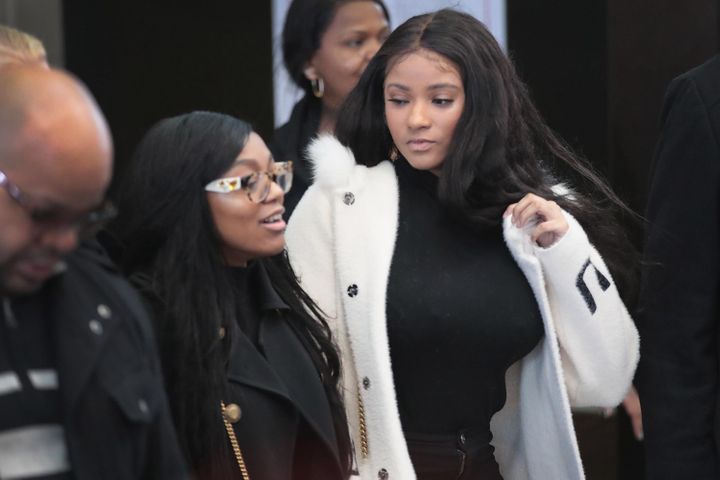 Joycelyn Savage (R) and Azriel Clary arrive for a bond hearing for R&amp;B singer R. Kelly at the Leighton Criminal Court Bui