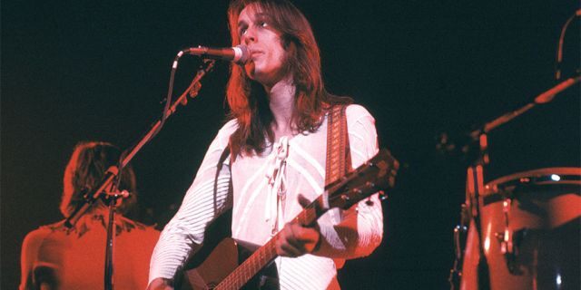 Todd Rundgren performing on stage at Hammersmith Odeon, London, circa 1975.