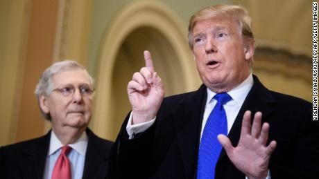Growing divide between Trump and McConnell over impeachment trial