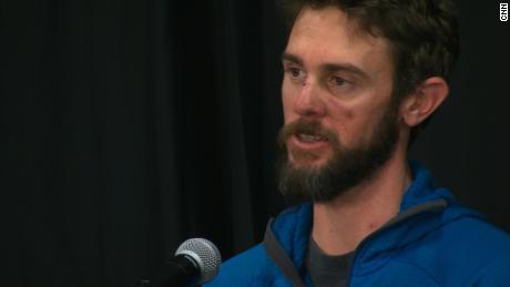 Runner who suffocated mountain lion with his foot describes the attack