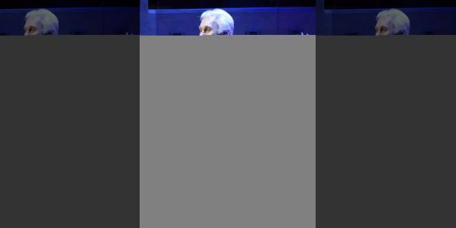 Country music star Kenny Rogers gives his acceptance speech at the ceremony for the 2013 inductions into the Country Music Hall of Fame on Sunday, Oct. 27, 2013.