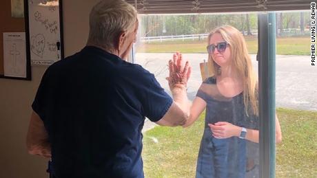 With nursing homes on lockdown, a woman found a special way to communicate