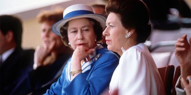 The Queen (left) and Princess Margaret.