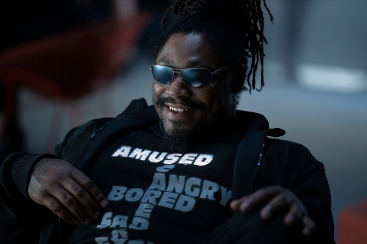 Marshawn Lynch and his incredible shirt in "Westworld."