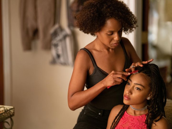 Kerry Washington and Lexi Underwood star as Mia and Pearl Warren in Hulu's adaptation of Celeste Ng's novel "Little Fires Eve