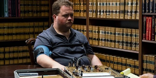 This image released by Warner Bros. Pictures shows Paul Walter Hauser in a scene from 'Richard Jewell.'