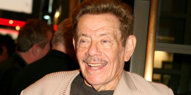 Jerry Stiller's 'Seinfeld' and 'King of Queens' co-stars paid tribute to the late actor. 