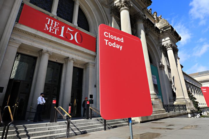 &nbsp;A closed sign is seen outside of The Metropolitan Museum of Art on March 13 in New York City. Due to the ongoing threat