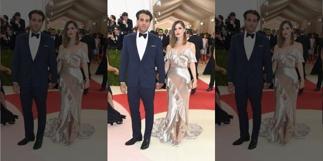 Bobby Cannavale (L) and Rose Byrne attend the "Manus x Machina: Fashion In An Age Of Technology" Costume Institute Gala at Metropolitan Museum of Art on May 2, 2016 in New York City.