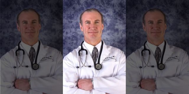 Dr. Bob Posner, internal medicine doctor in Fairfax County, Virginia. (Photo courtesy of Dr. Bob Posner)