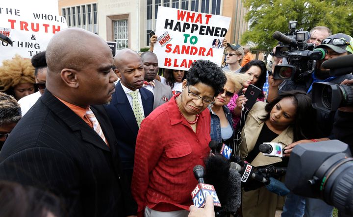 Sandra Bland&rsquo;s mother, Geneva Reed-Veal, talks with reporters in March 2016 after an arraignment hearing for former Tex