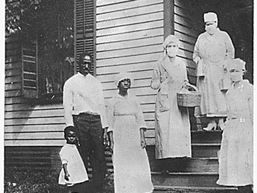 A Black family during the 1918 flu pandemic 