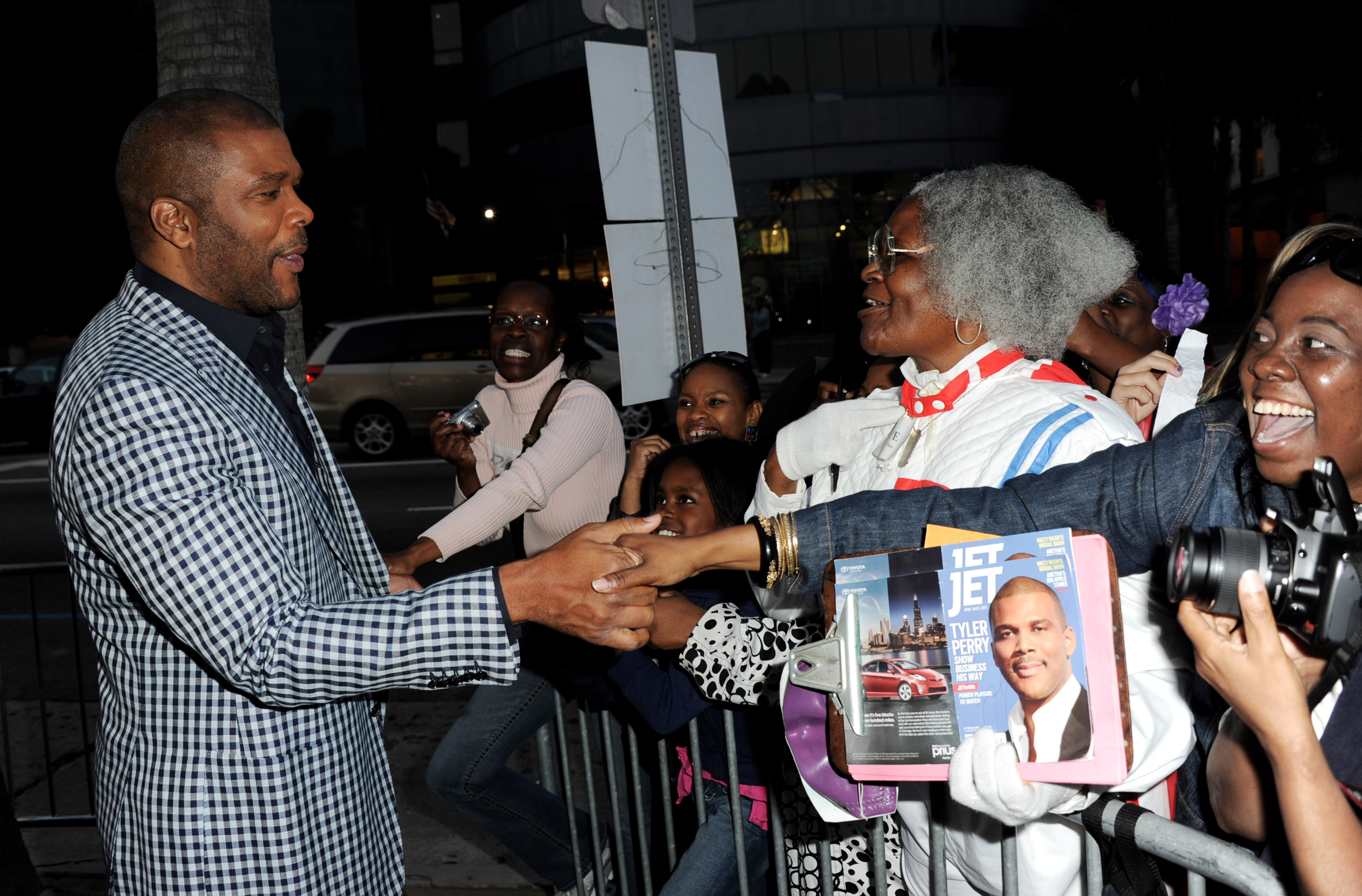 Screening Of Lionsgate Films' "Tyler Perry's Madea's Big Happy Family" - Red Carpet
