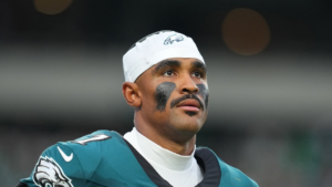 Jalen Hurts receives heartfelt support from students at his mother’s school